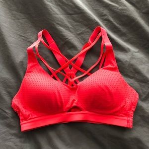 Victoria’s Secret sport bra